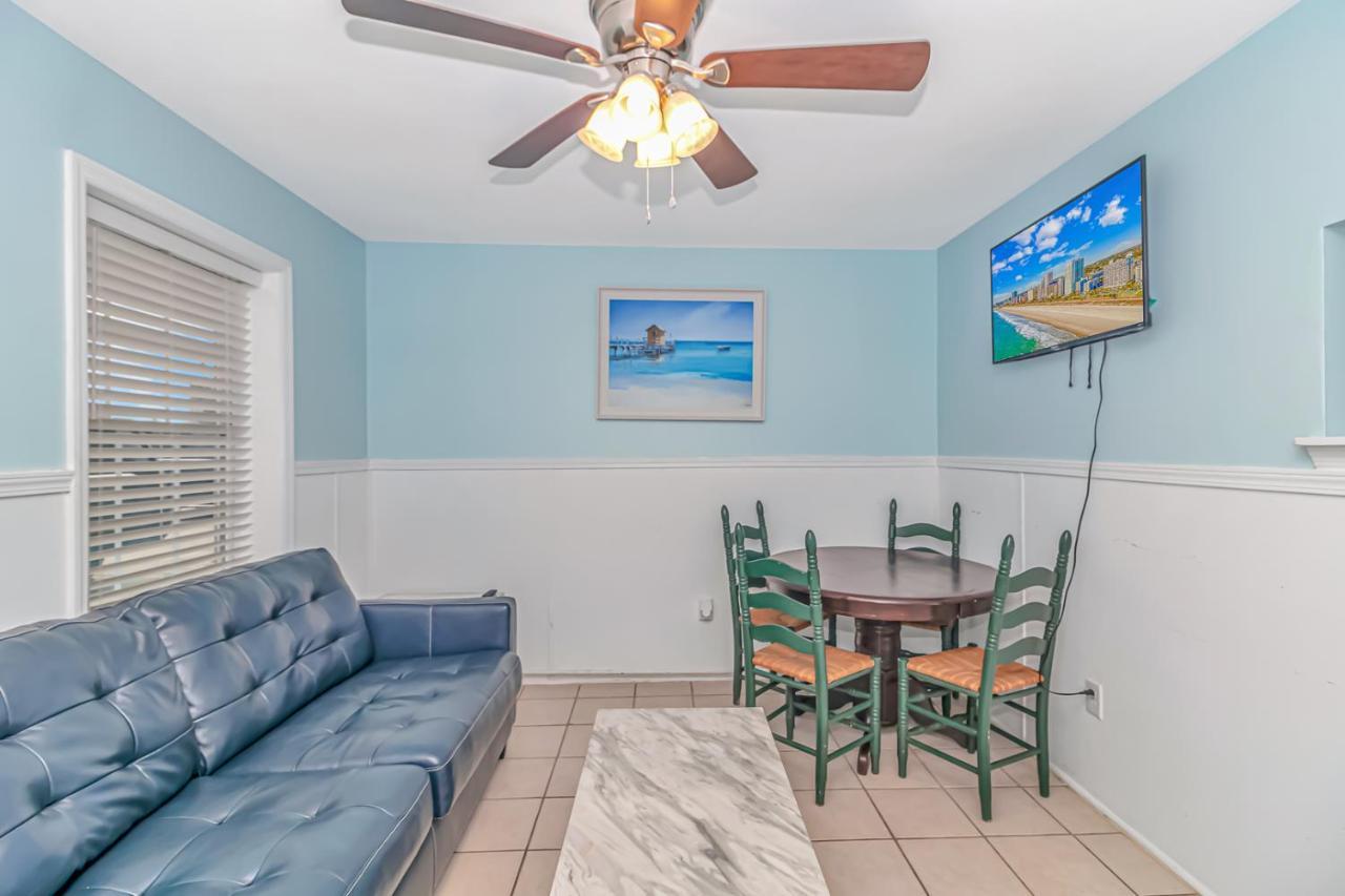 125 Atlantic Avenue Unit E - Pet Friendly! Walk To The Beach And Pier!1Br -1Ba - Sleeps 2-4 Guests! Миртл-Бич Экстерьер фото
